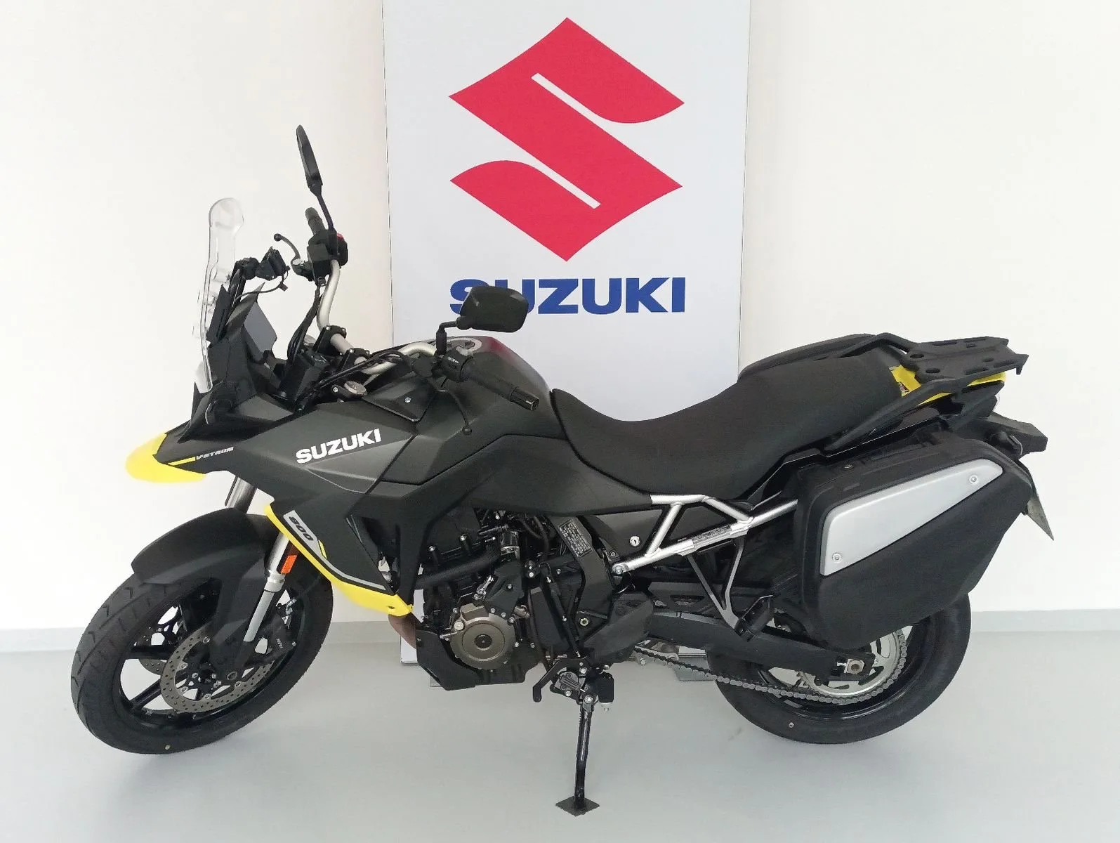 Suzuki V-Strom 800