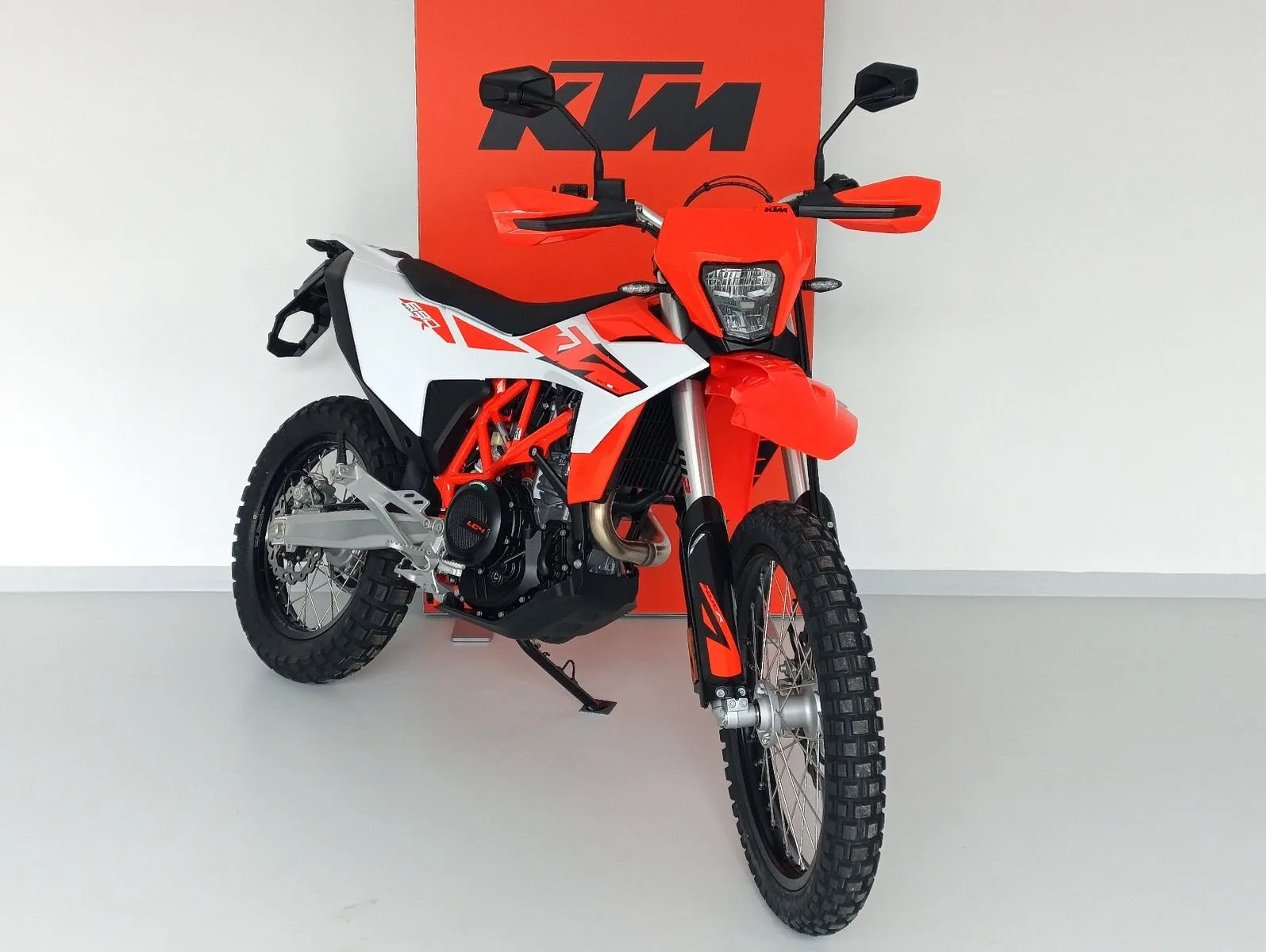 KTM 690 Enduro R