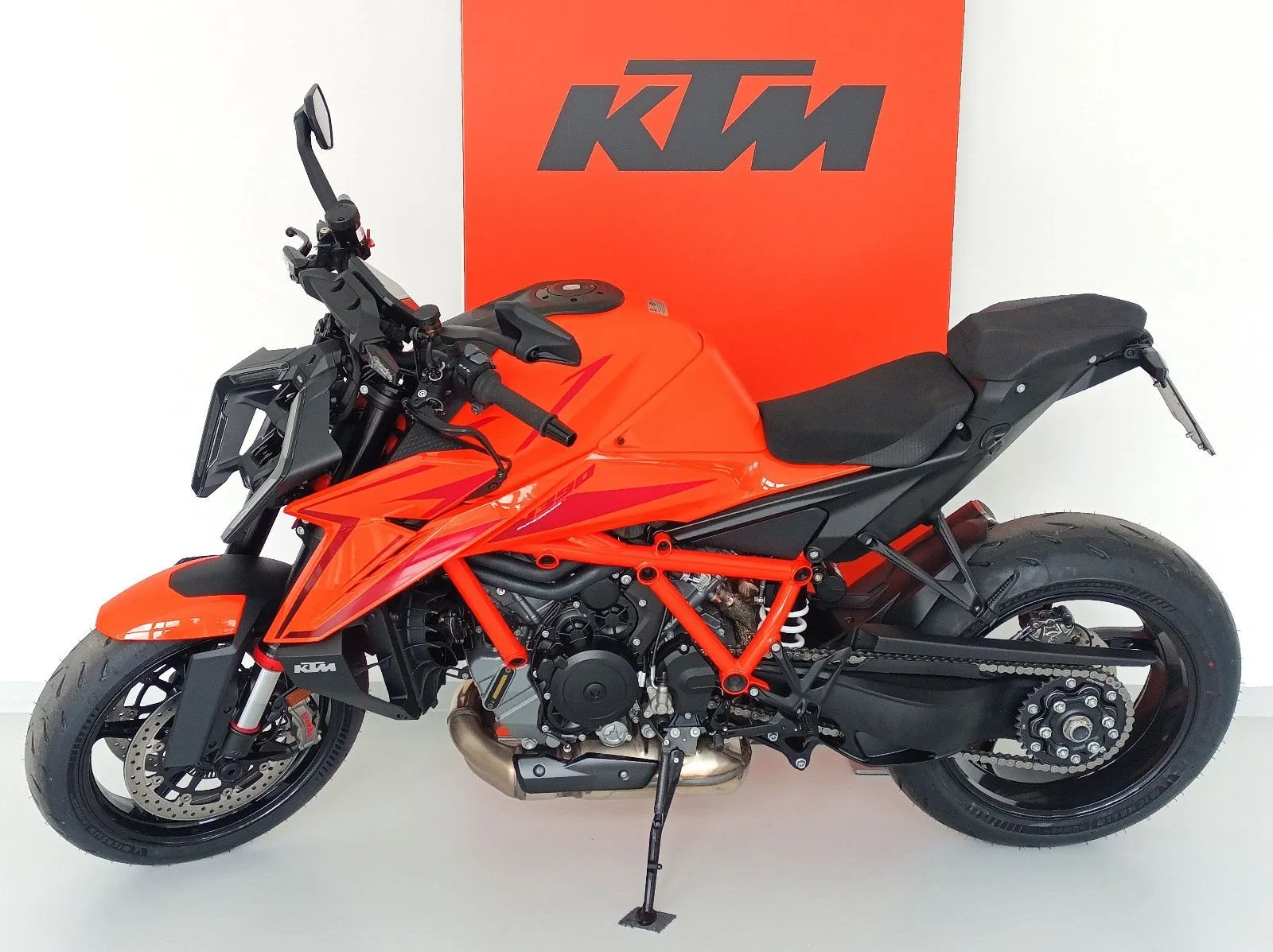 KTM 1390 Super Duke R