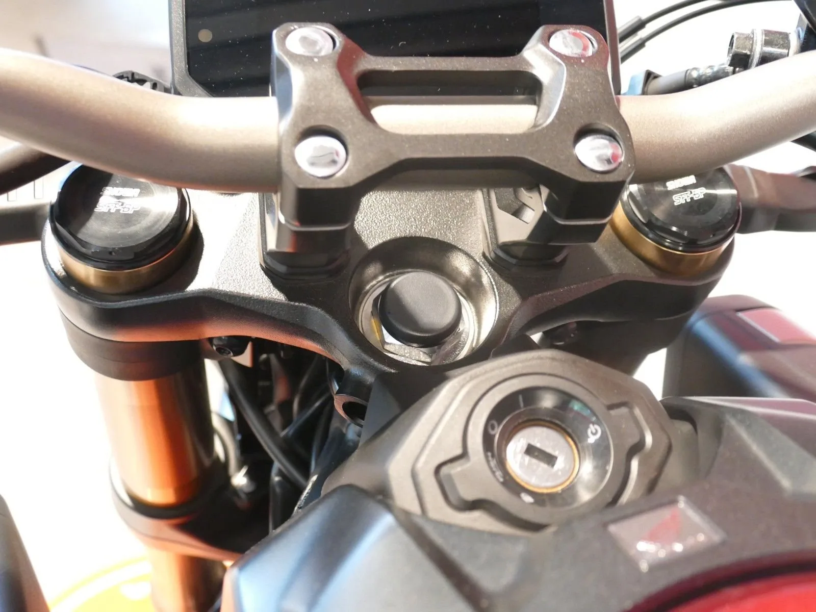 Honda CB650R
