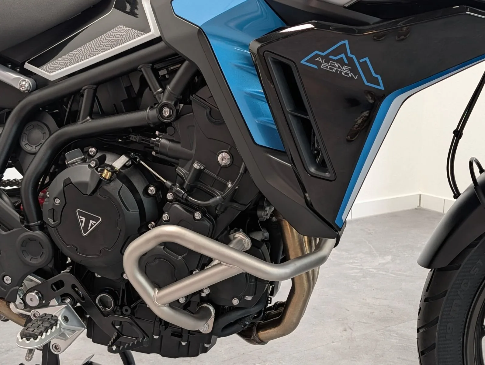 Triumph Tiger 900 Alpine Edition