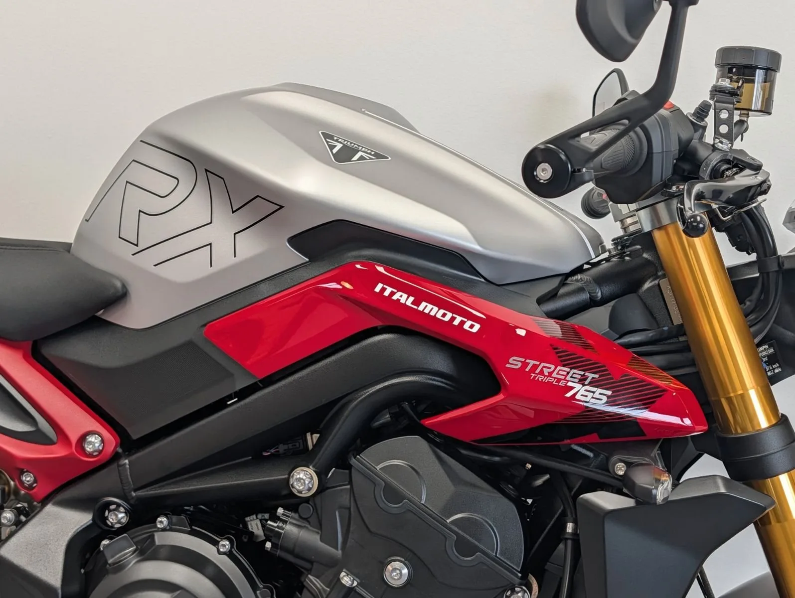 Triumph Street Triple 765 RX