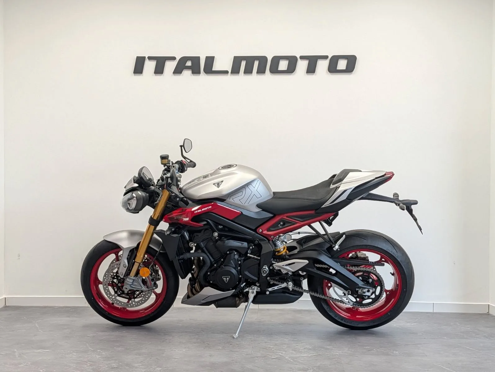 Triumph Street Triple 765 RX
