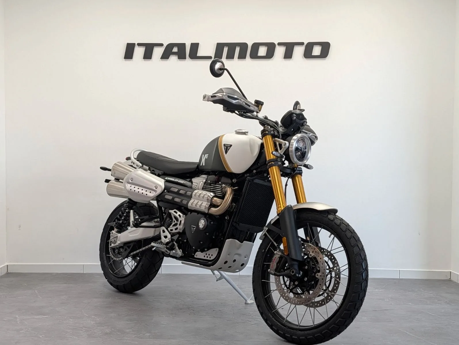 Triumph Scrambler 1200 XE