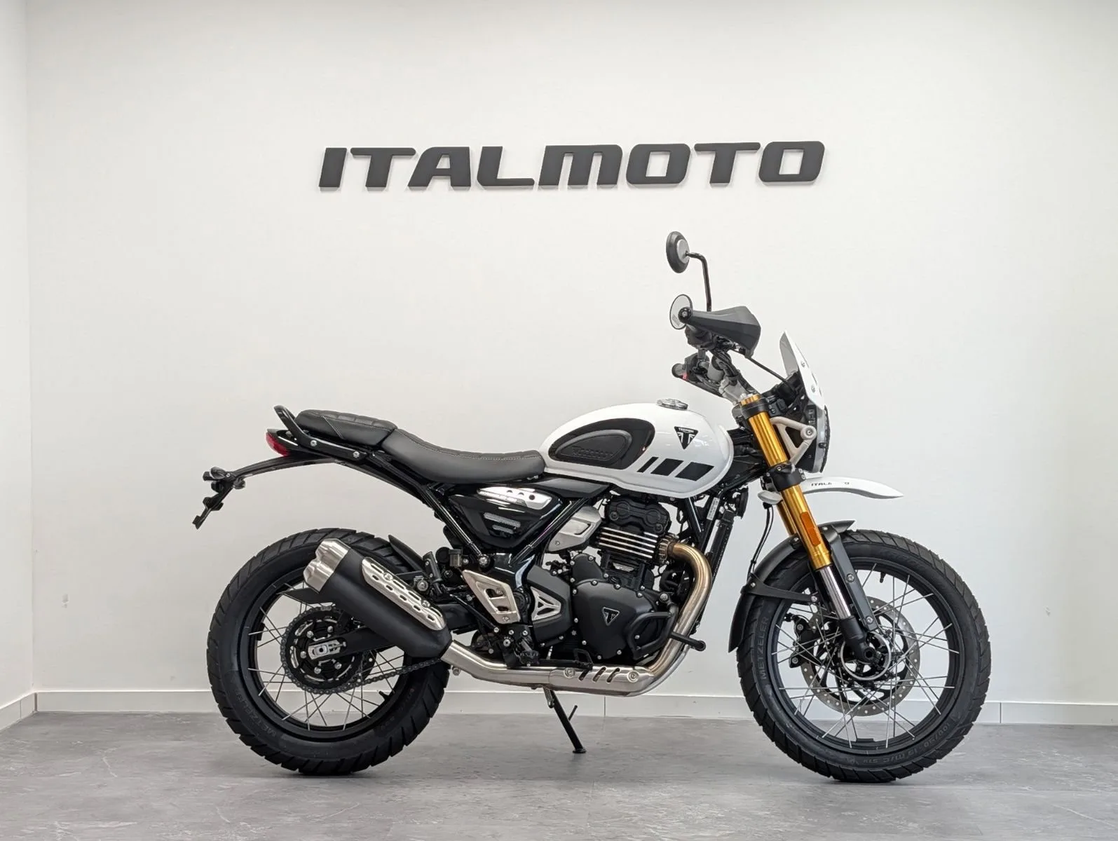 Triumph Scrambler 400 XC