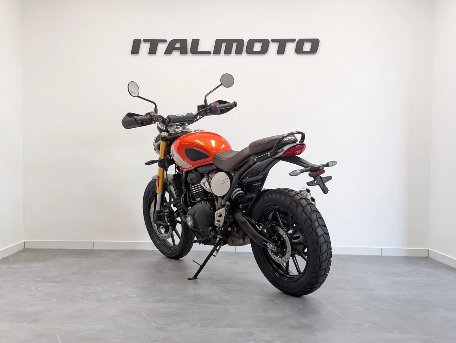Triumph Scrambler 400 X