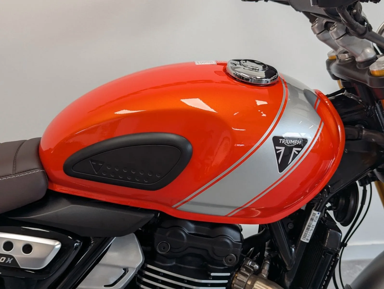 Triumph Scrambler 400 X