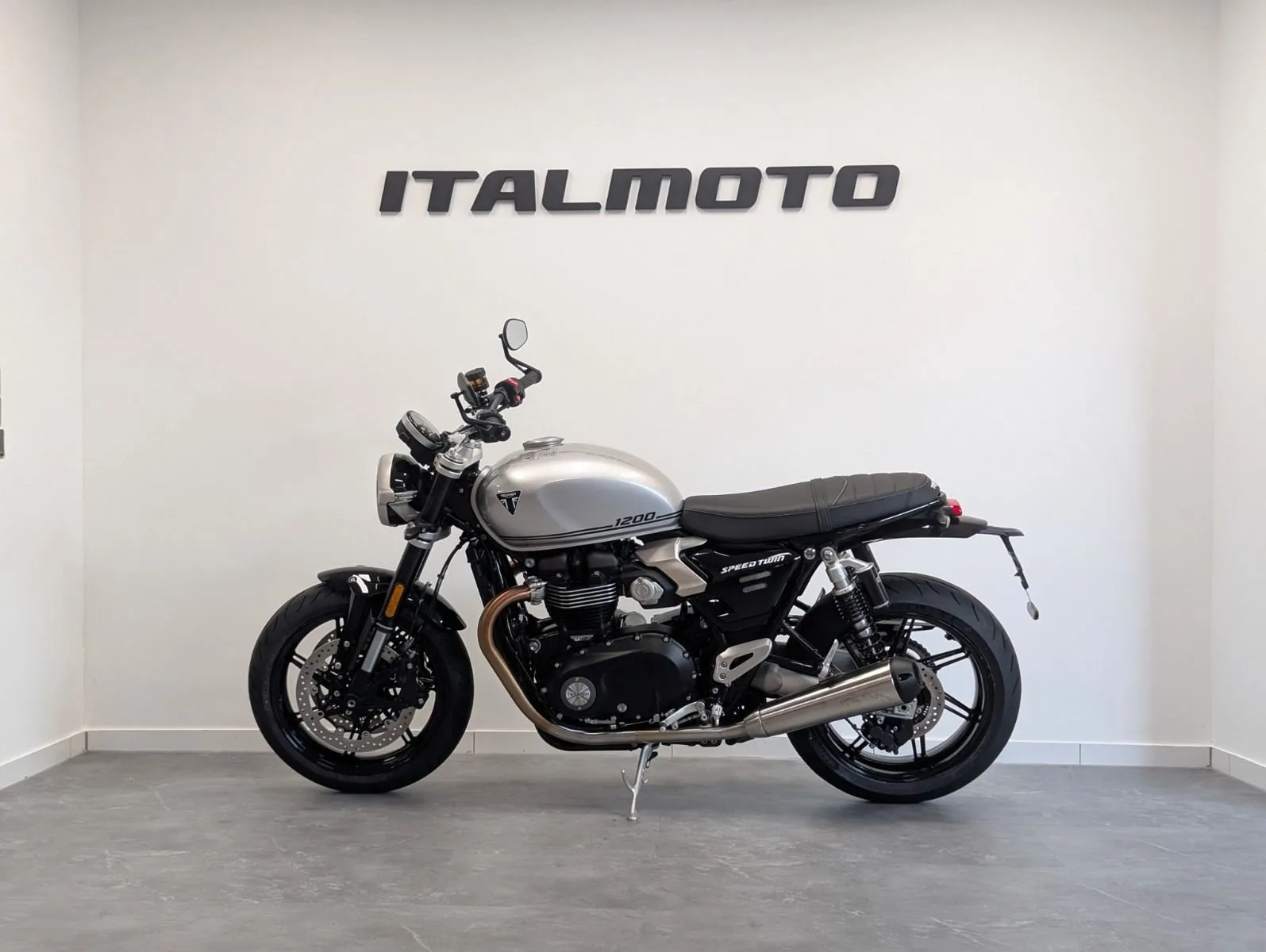 Triumph Speed Twin 1200