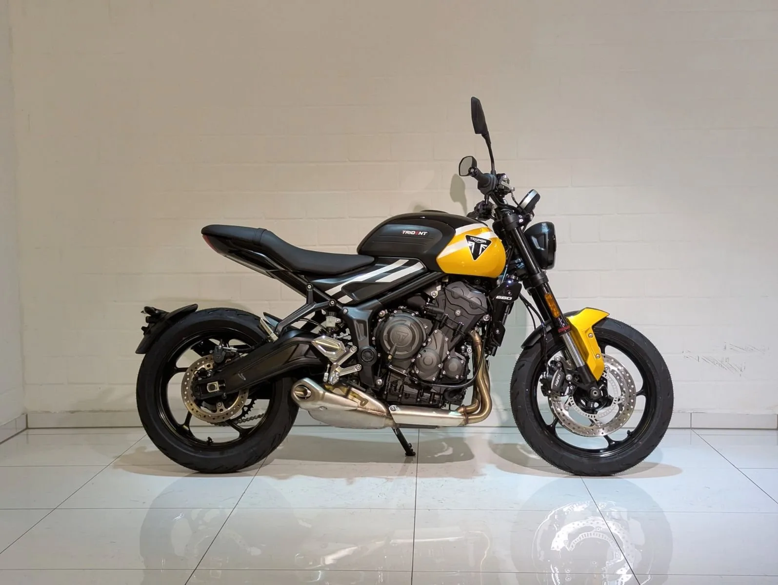 Triumph Trident 660