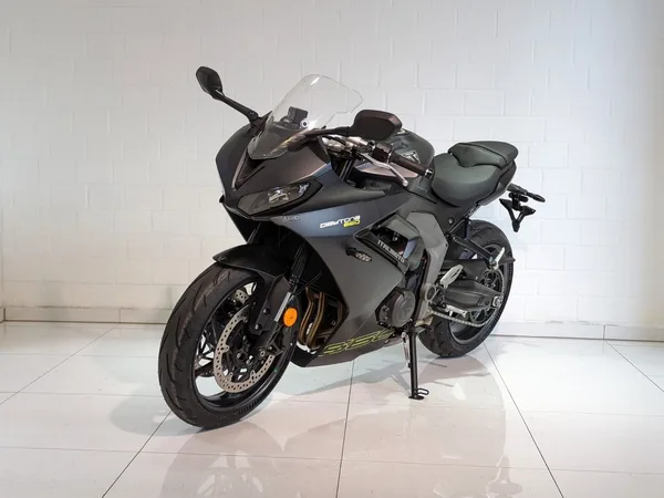 Triumph Daytona 660
