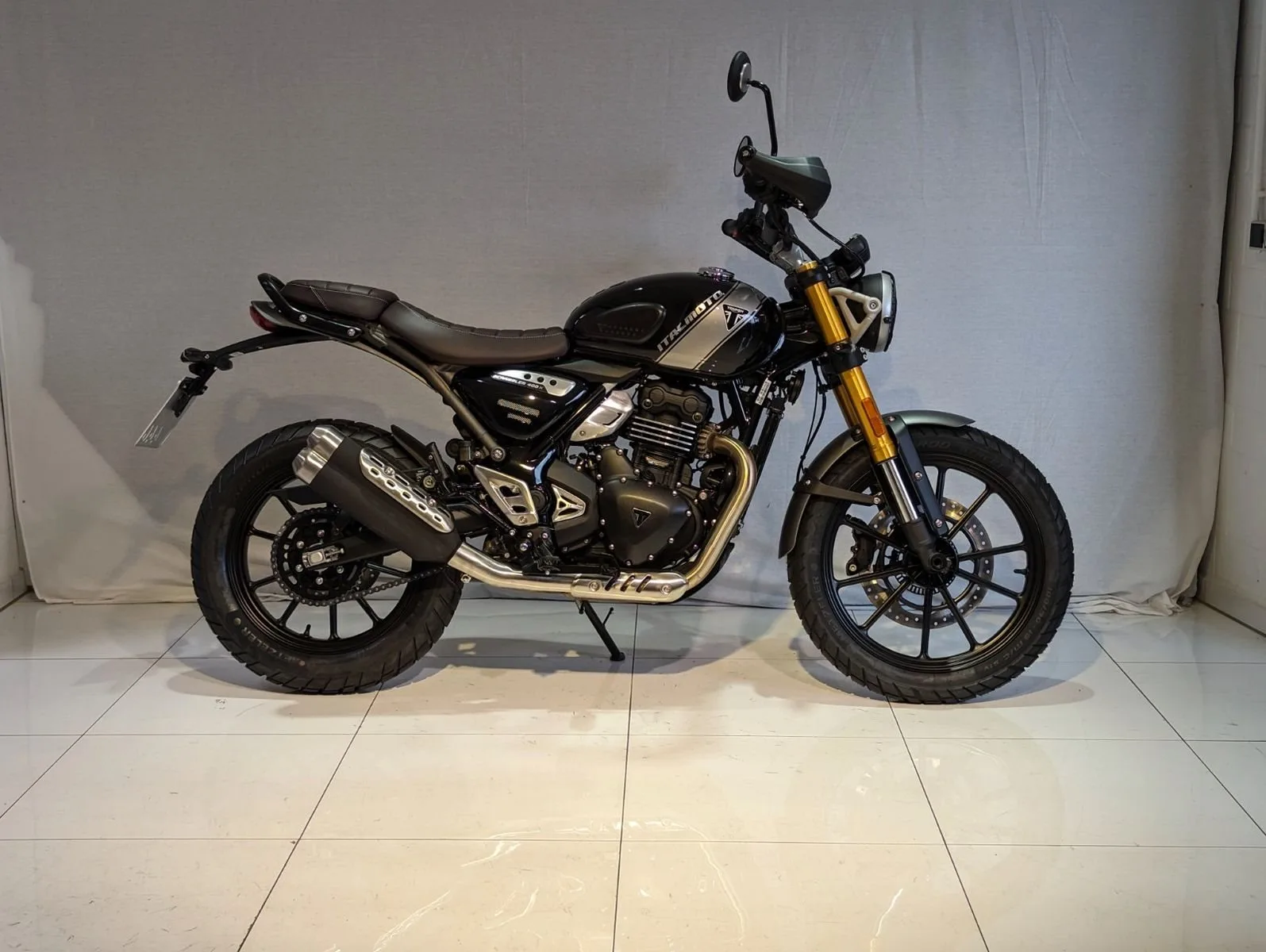 Triumph Scrambler 400 X