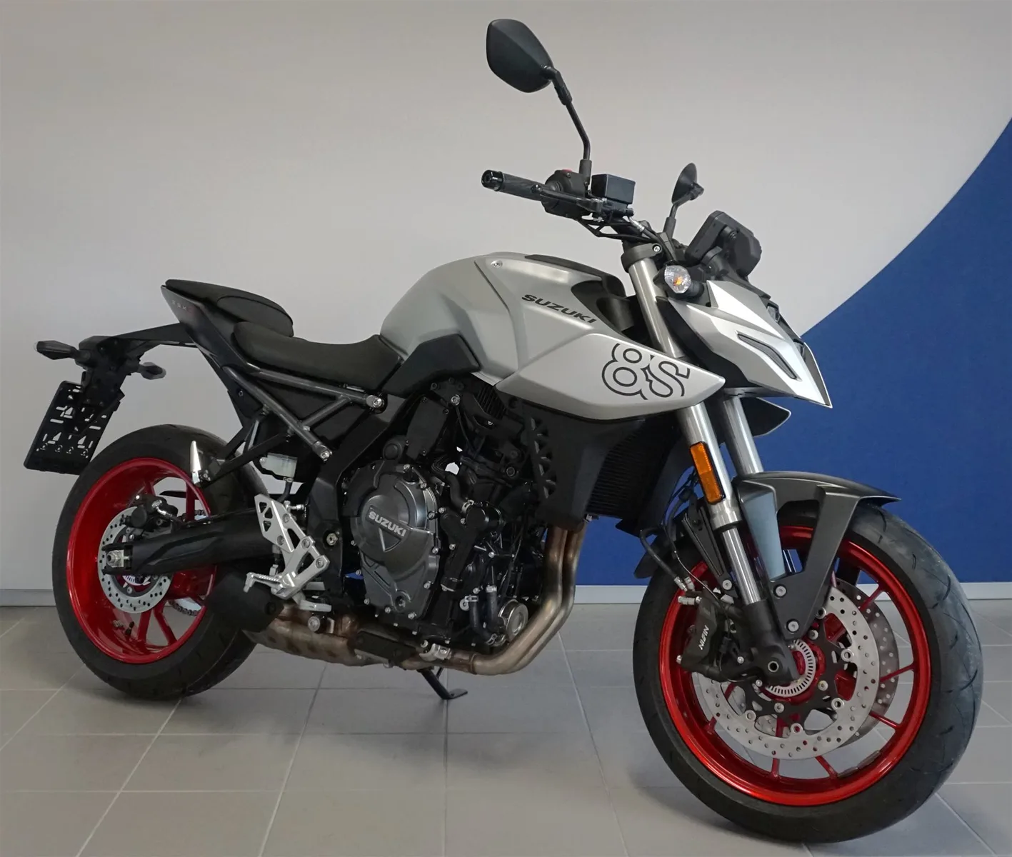 Suzuki GSX-8S (A2 / 35KW)
