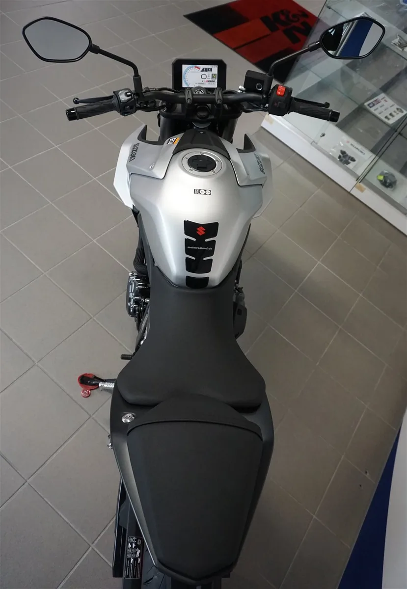 Suzuki GSX-8S (A2 / 35KW)
