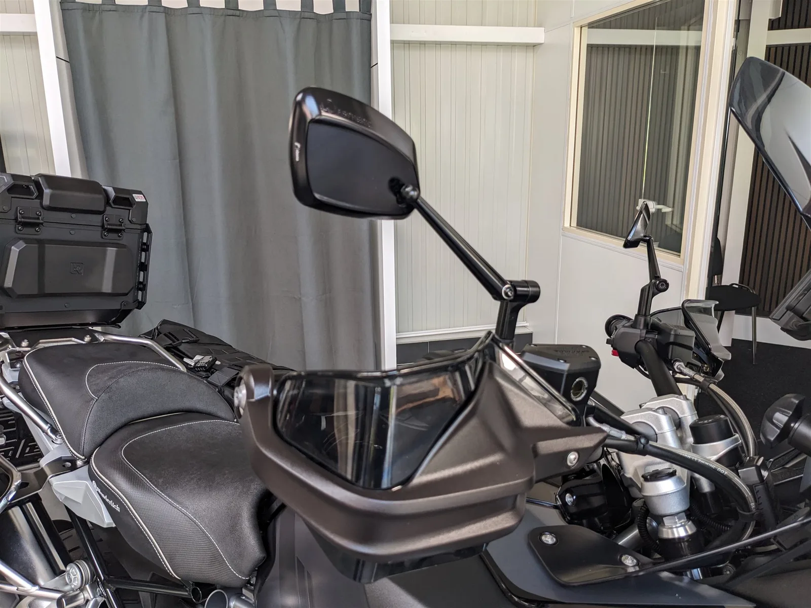 BMW R 1250 GS Adventure Vollausst.viel Zubehör