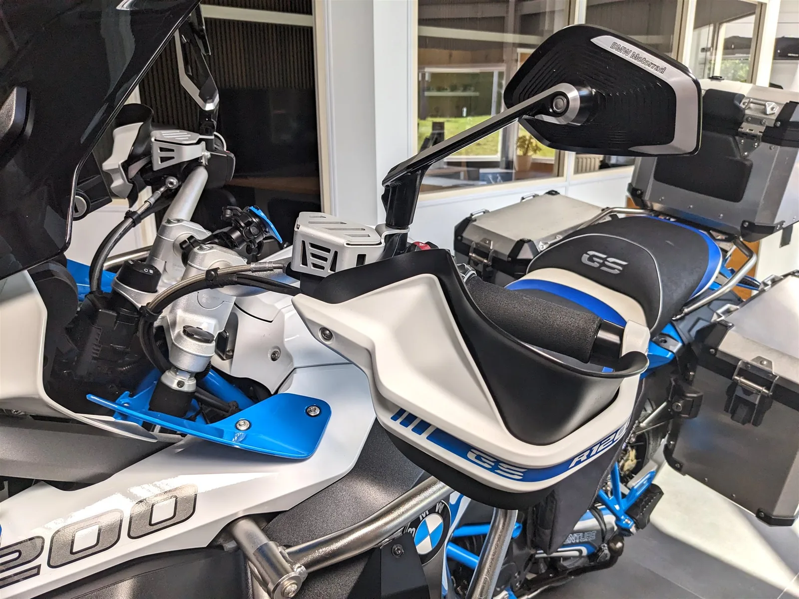 BMW R 1200 GS Adventure Akrapovic Koffer Topcase alle Pakete