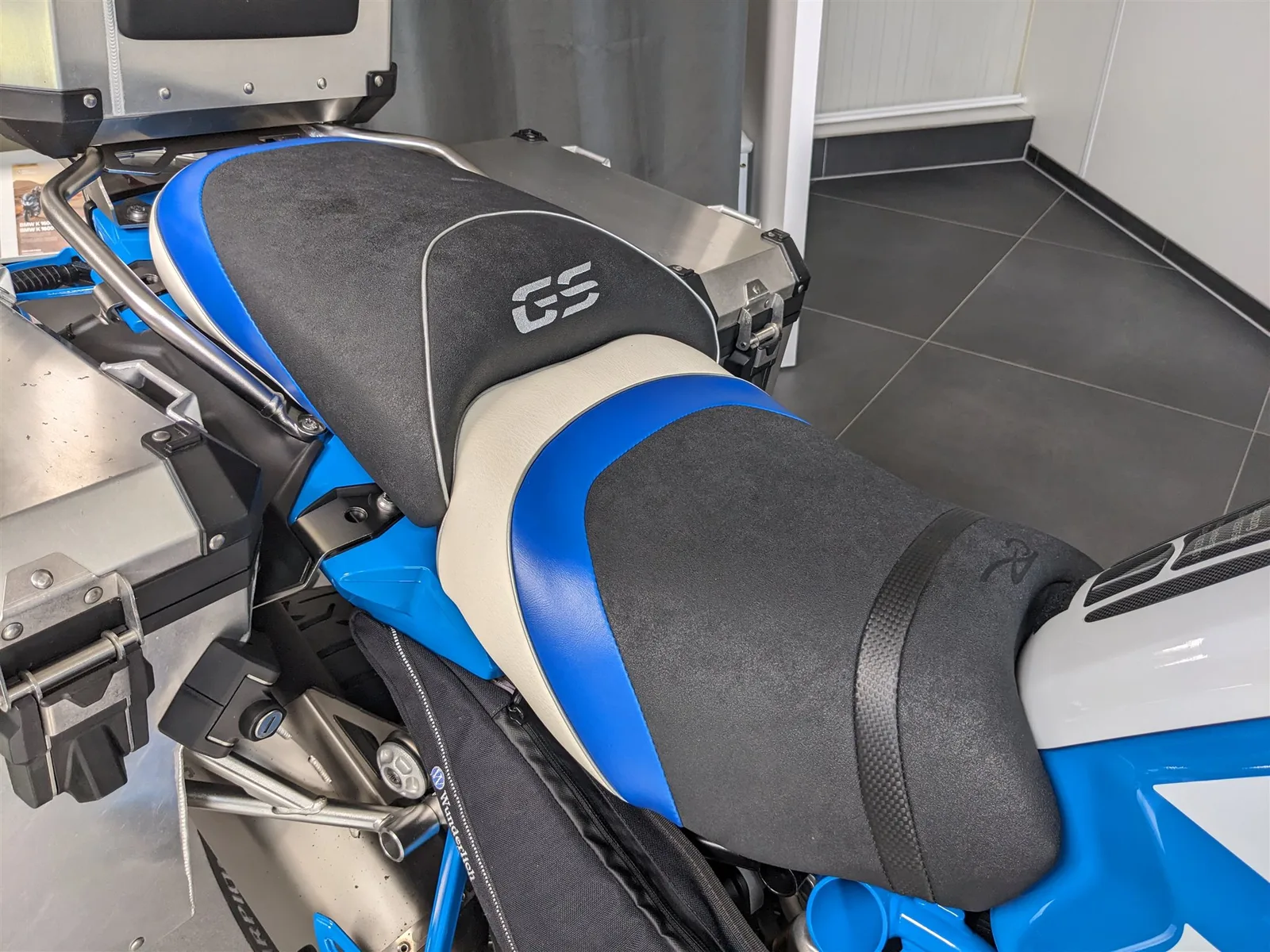 BMW R 1200 GS Adventure Akrapovic Koffer Topcase alle Pakete