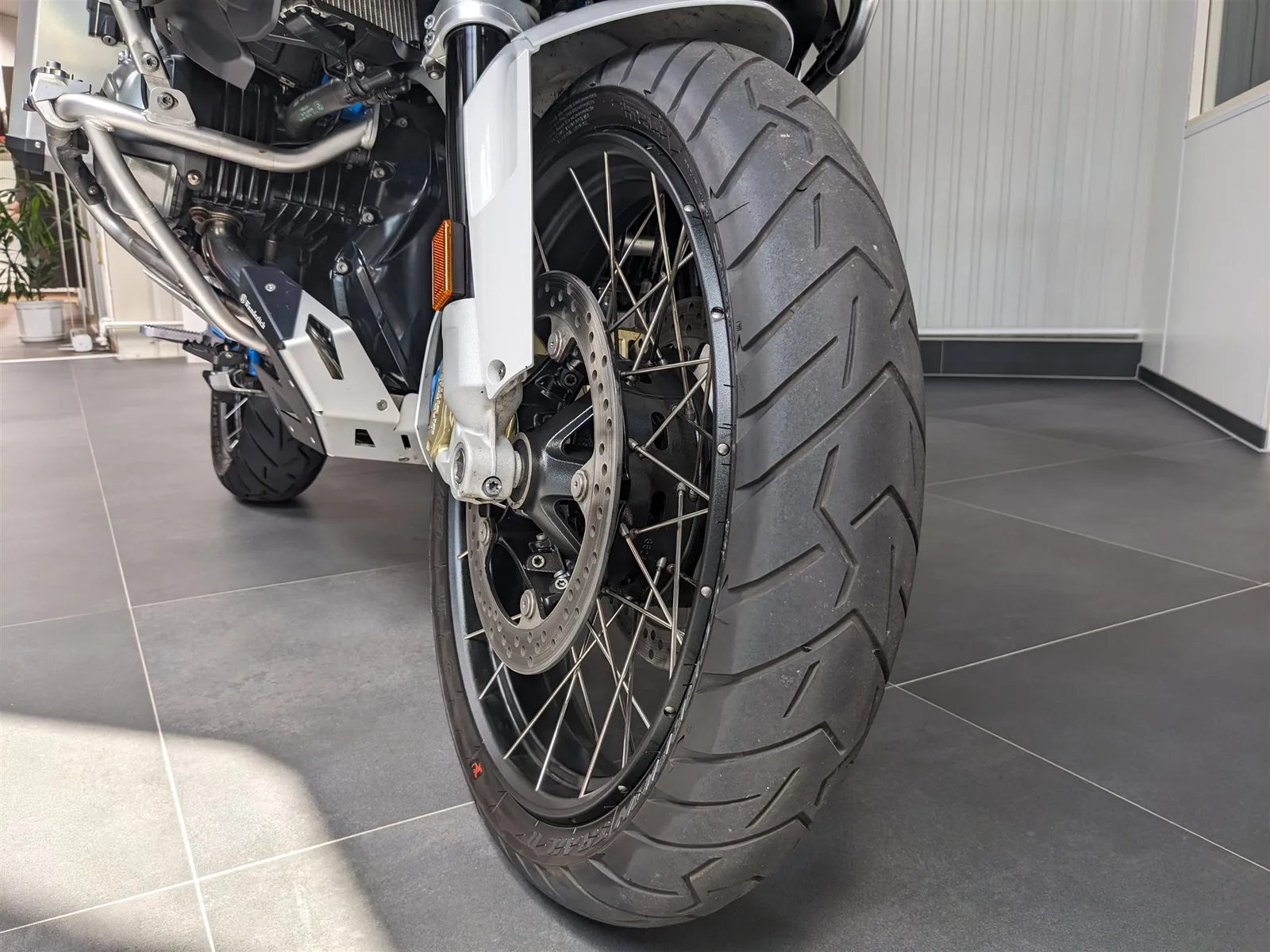 BMW R 1200 GS Adventure Akrapovic Koffer Topcase alle Pakete