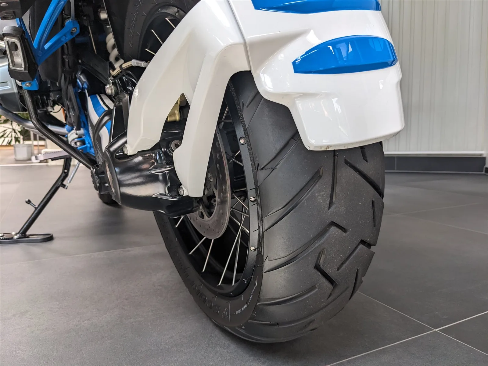 BMW R 1200 GS Adventure Akrapovic Koffer Topcase alle Pakete