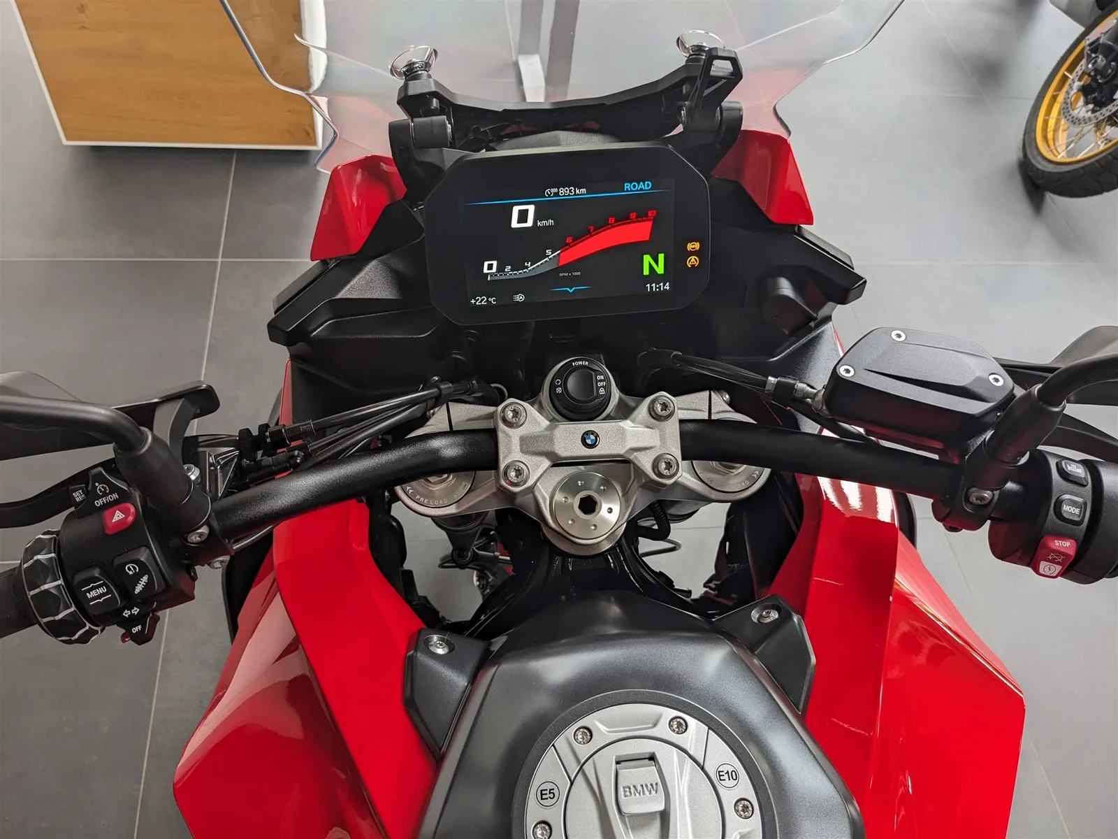 BMW F 900 XR Mod.2026 DWA Gepäckbrücke