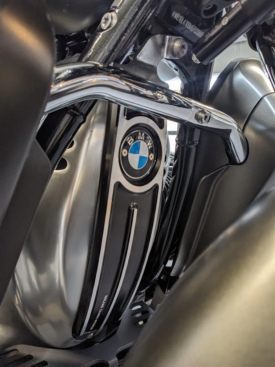 BMW R 18 Transcontinental Frästeile Beinauflage u.v.m.