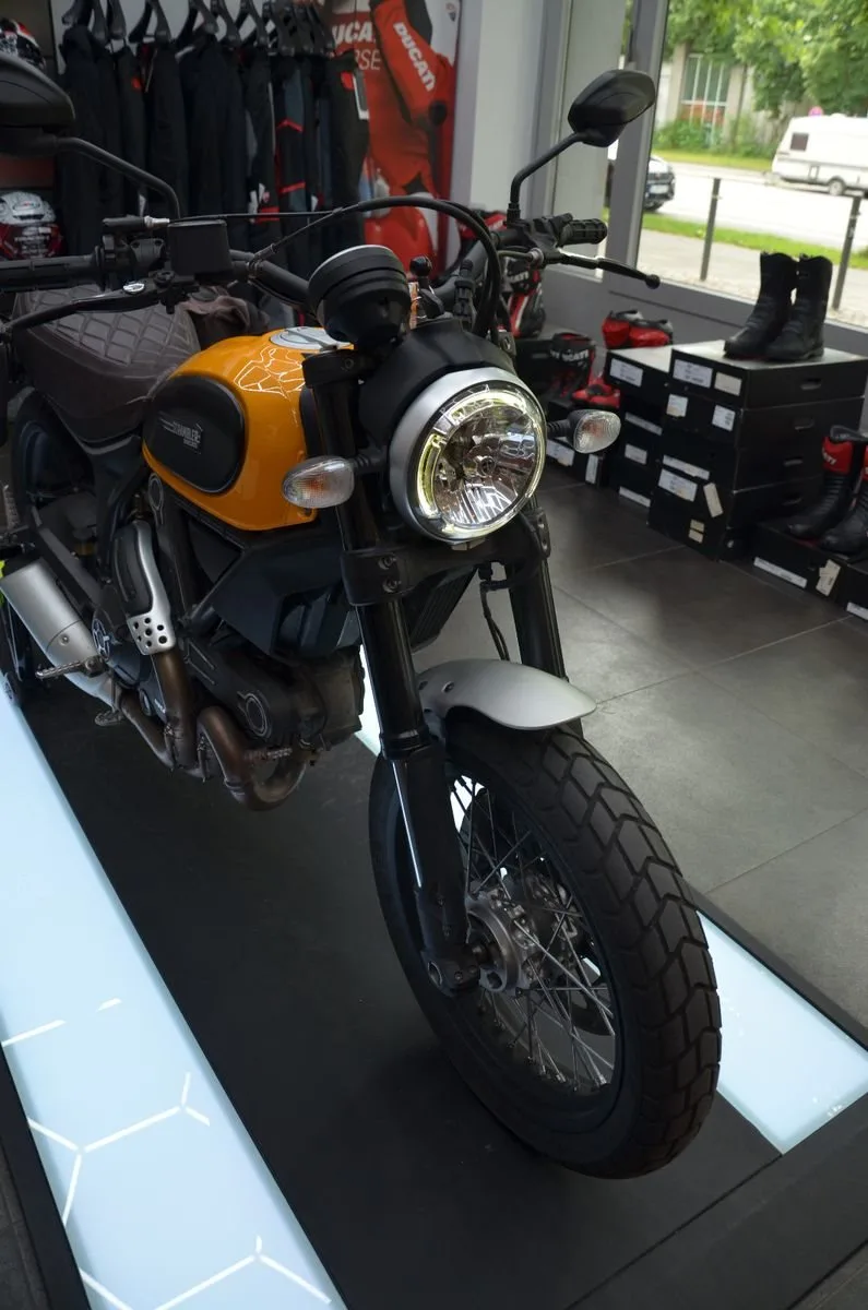 Ducati Scrambler Classic