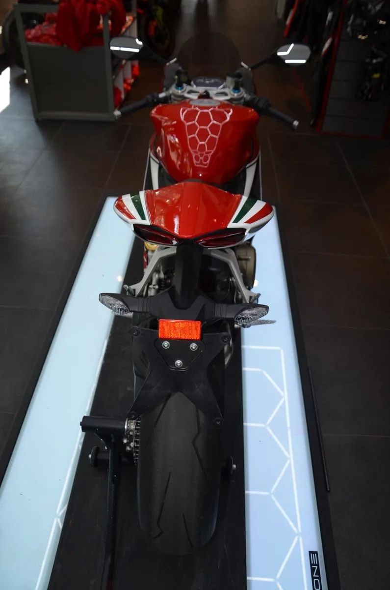 Ducati 1199 Panigale S Tricolore