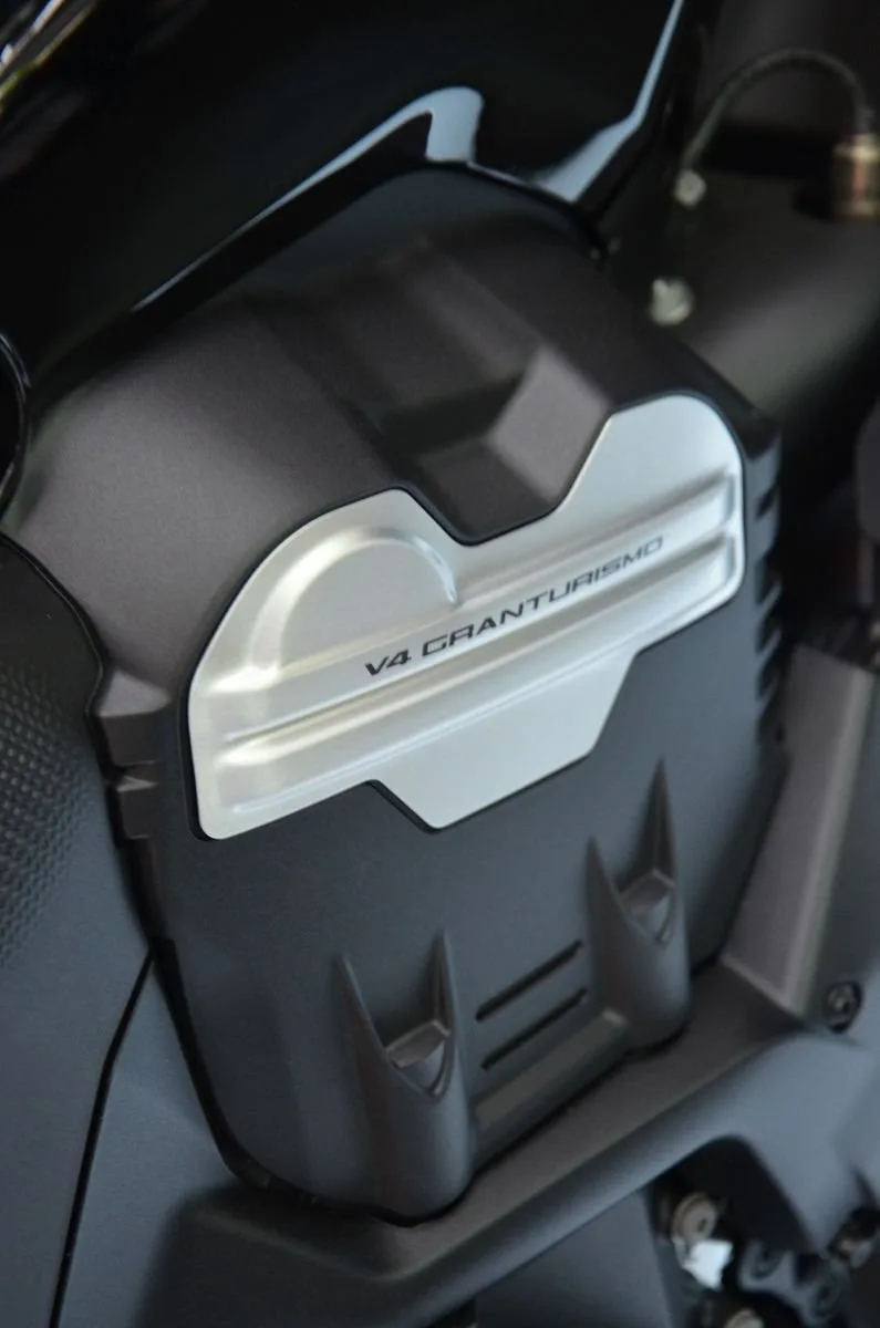 Ducati Diavel V4