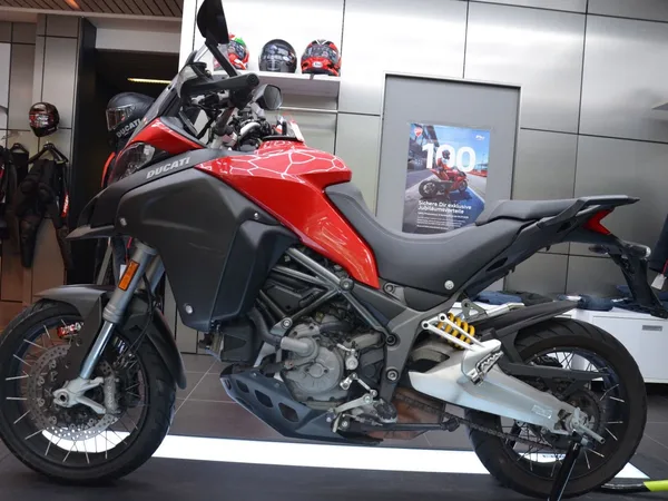 Ducati Multistrada 1200