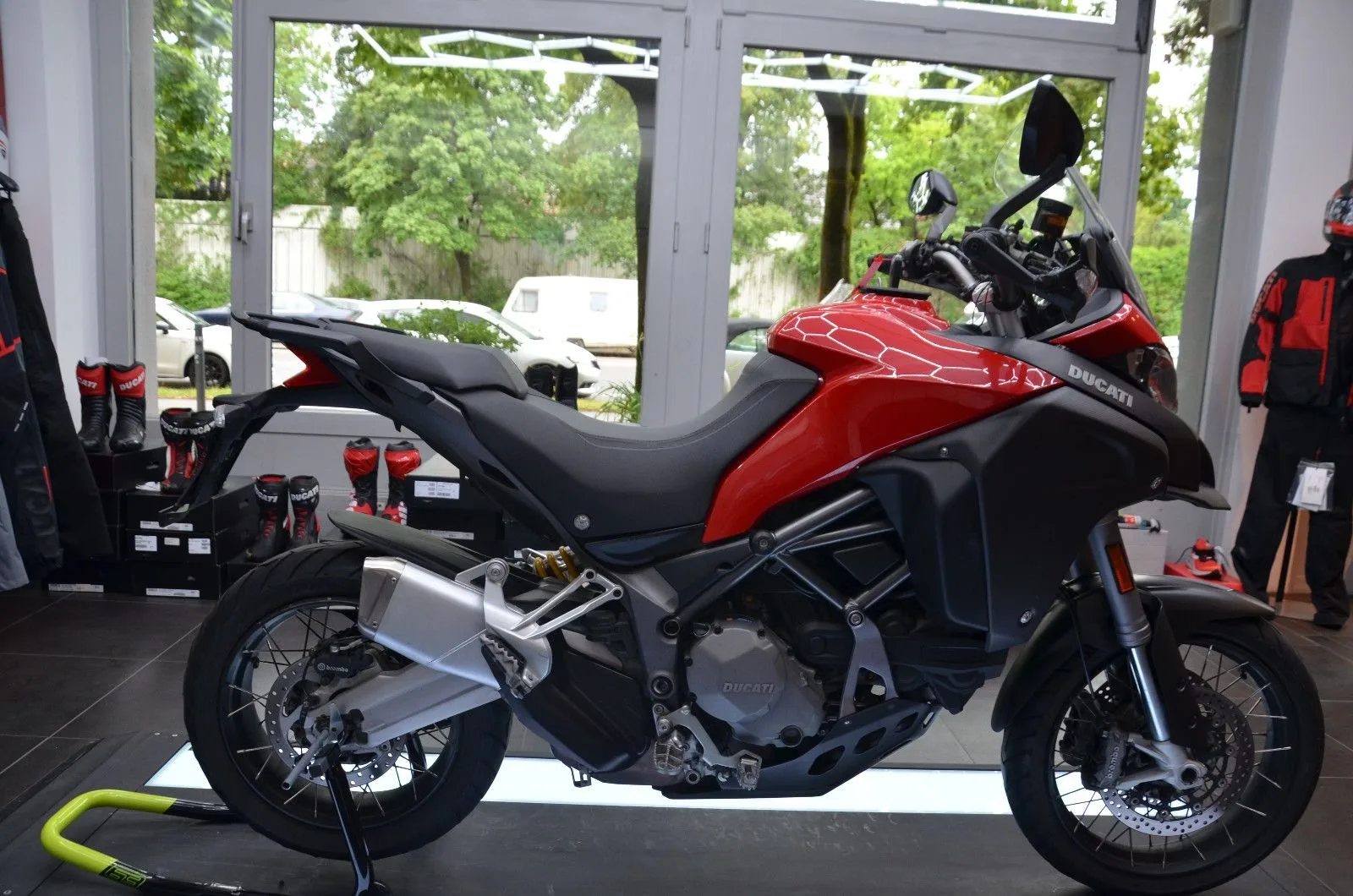Ducati Multistrada 1200