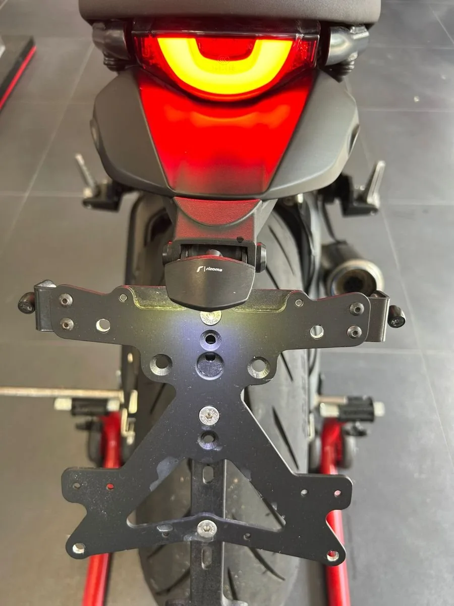Ducati Scrambler Urban Motard