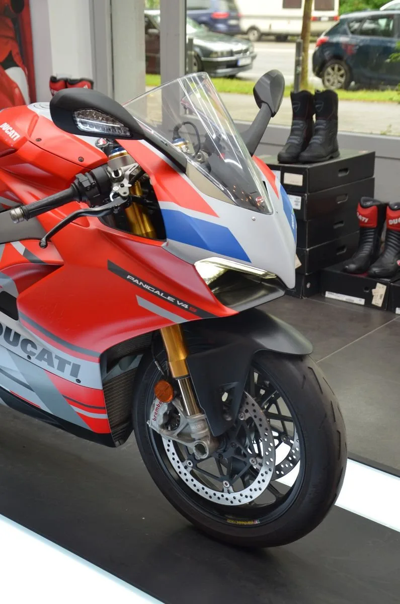 Ducati Panigale V4 S Corse