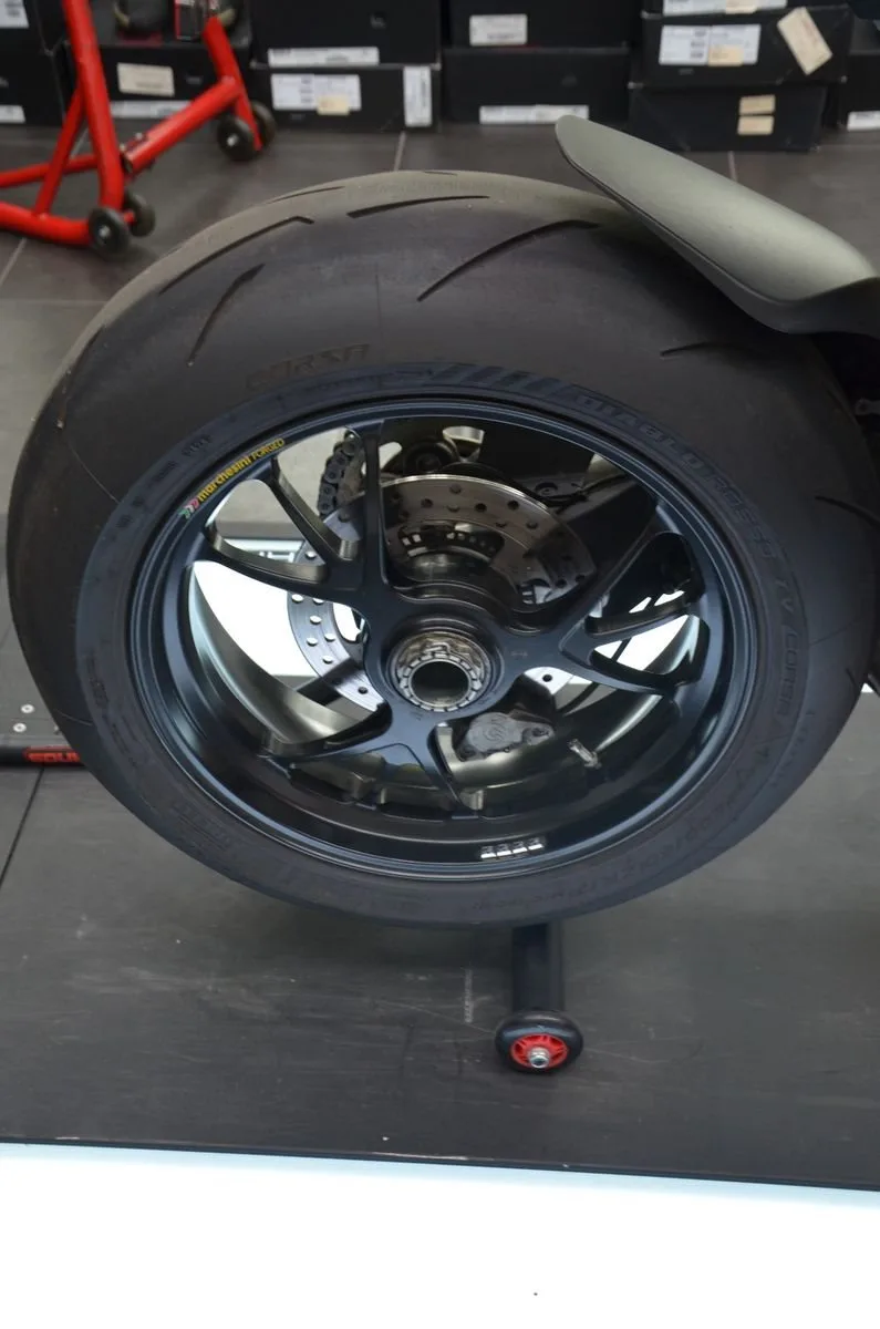 Ducati Panigale V4 S Corse