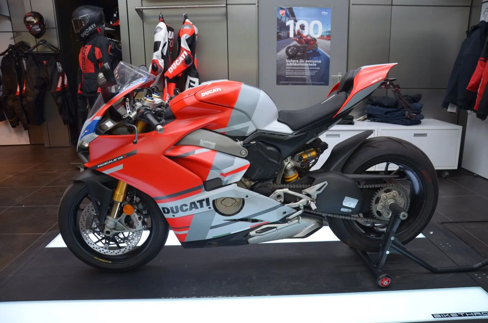 Ducati Panigale V4 S Corse