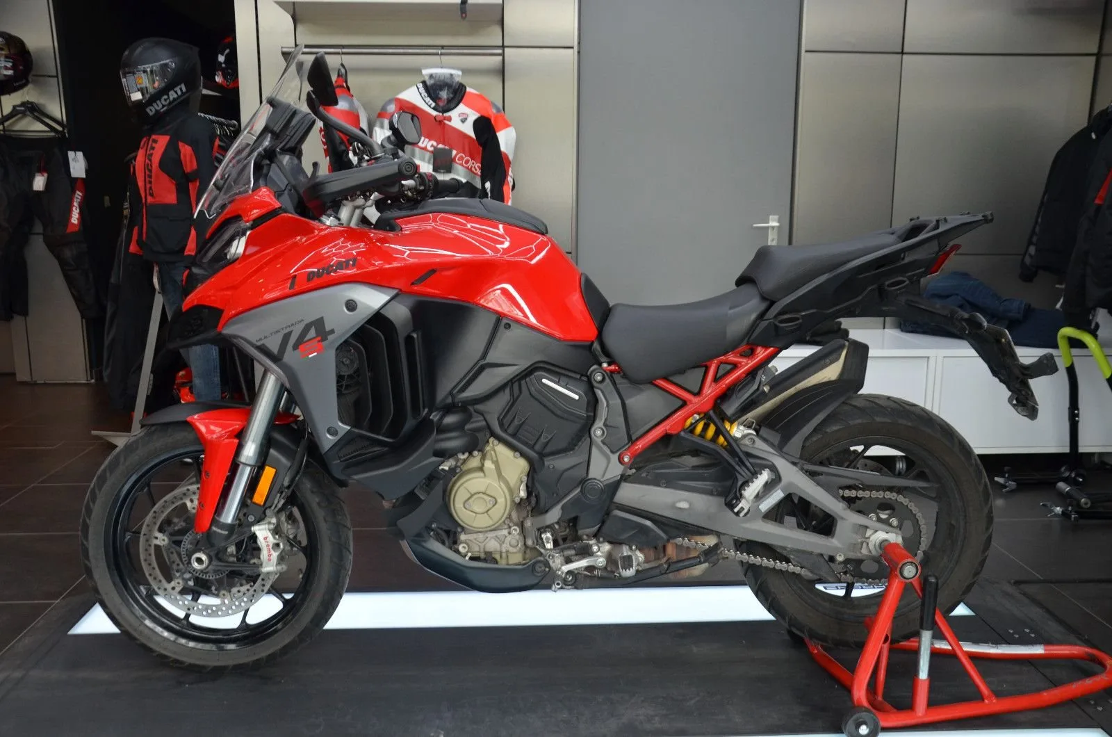Ducati Multistrada V4 S