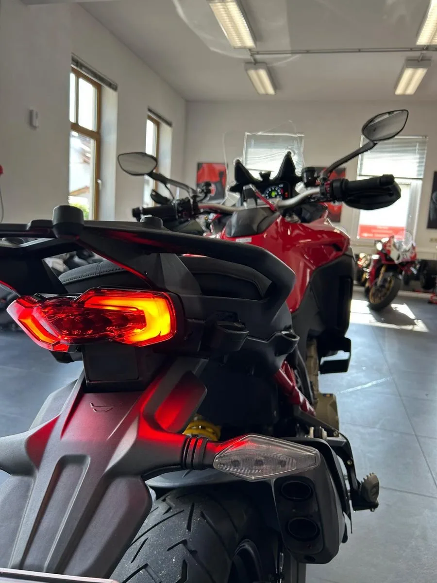 Ducati Multistrada V4 S