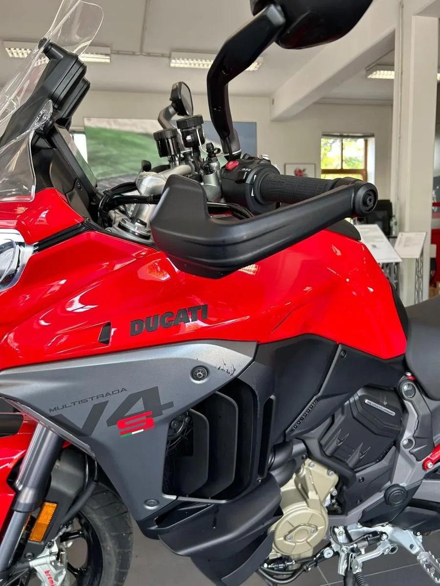 Ducati Multistrada V4 S