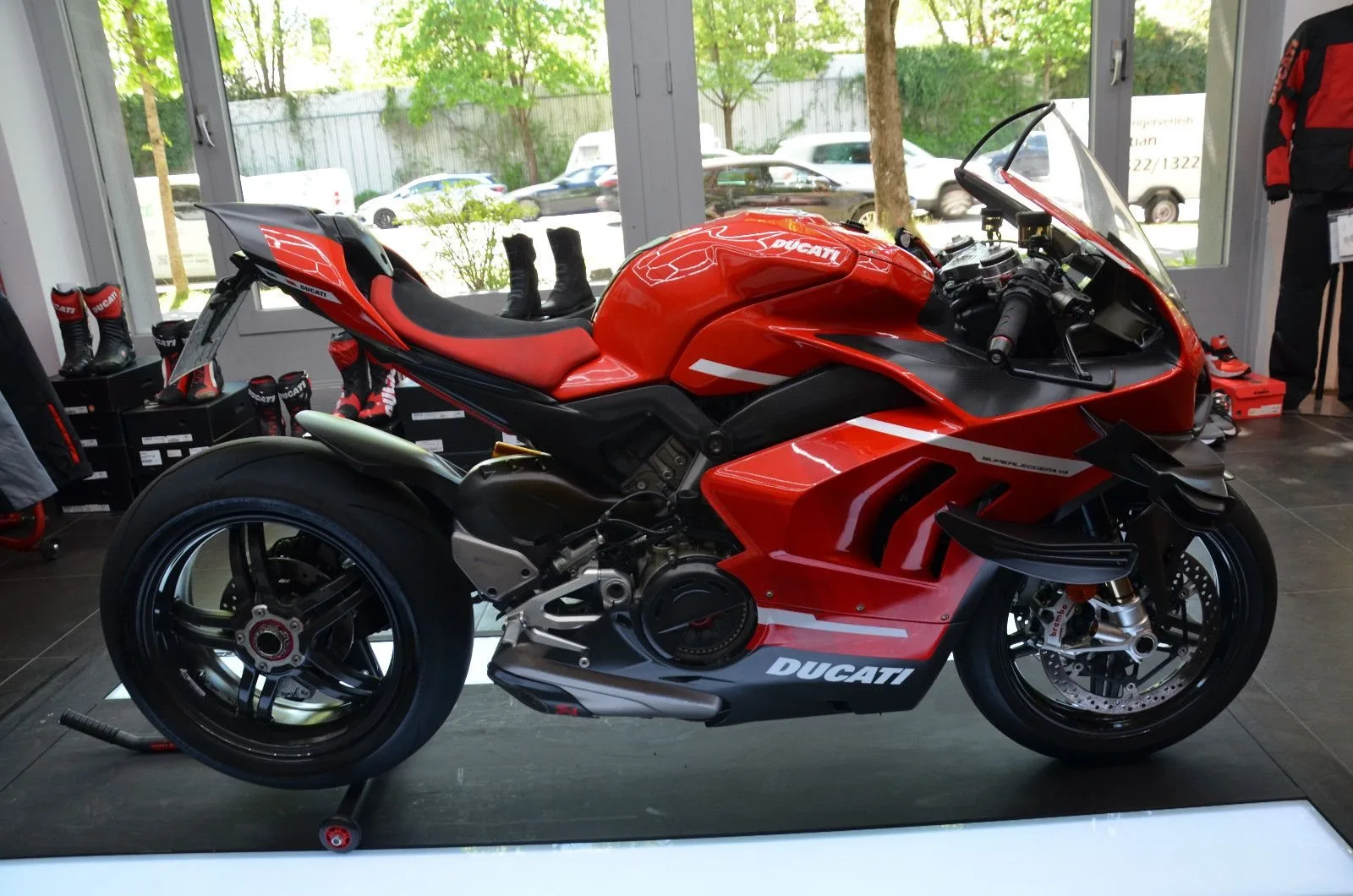 Ducati Panigale V4 Superleggera