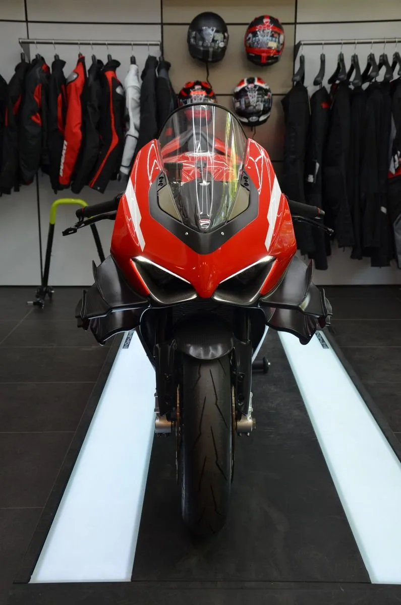 Ducati Panigale V4 Superleggera