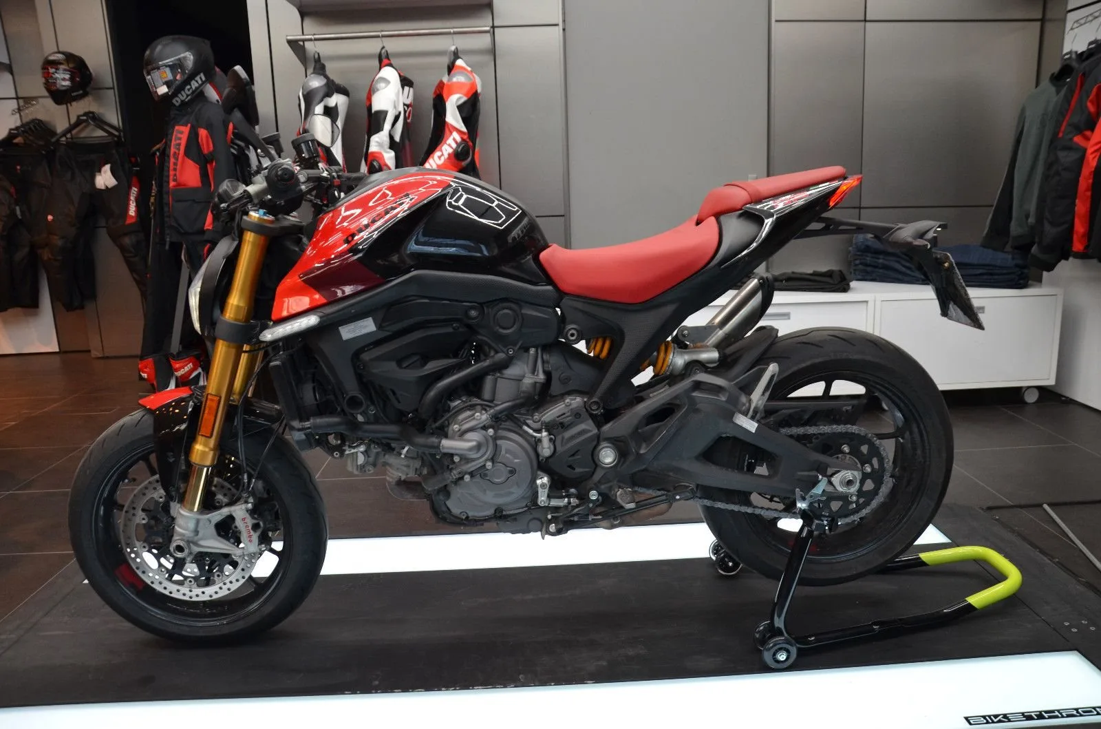Ducati Monster SP