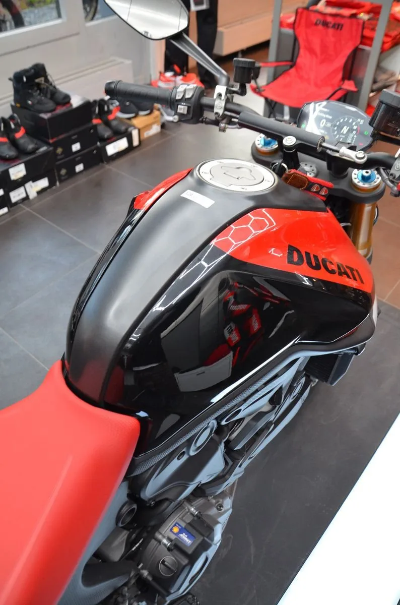 Ducati Monster SP