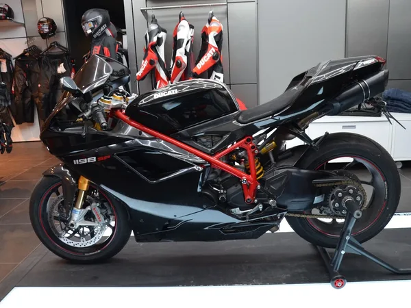 Ducati 1198 SP