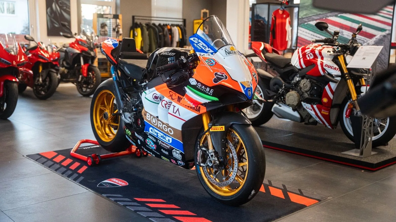 Ducati Panigale V4 R WSBK org World Superbike 2021