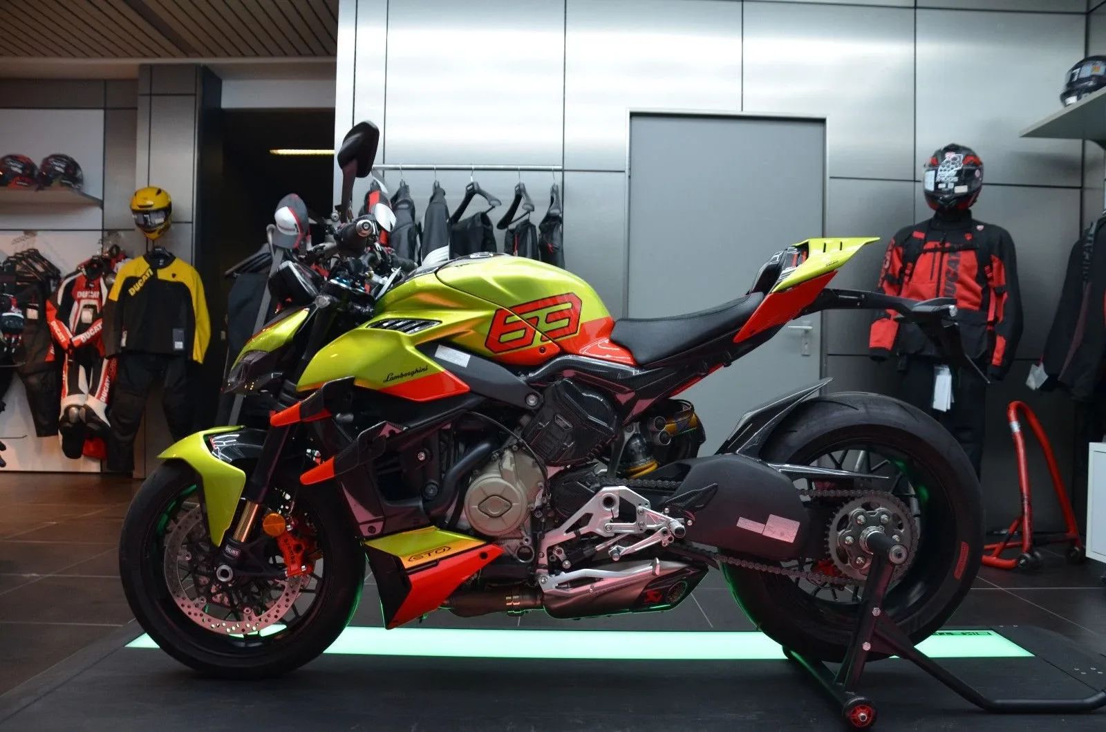 Ducati Streetfighter V4 Lamborghini