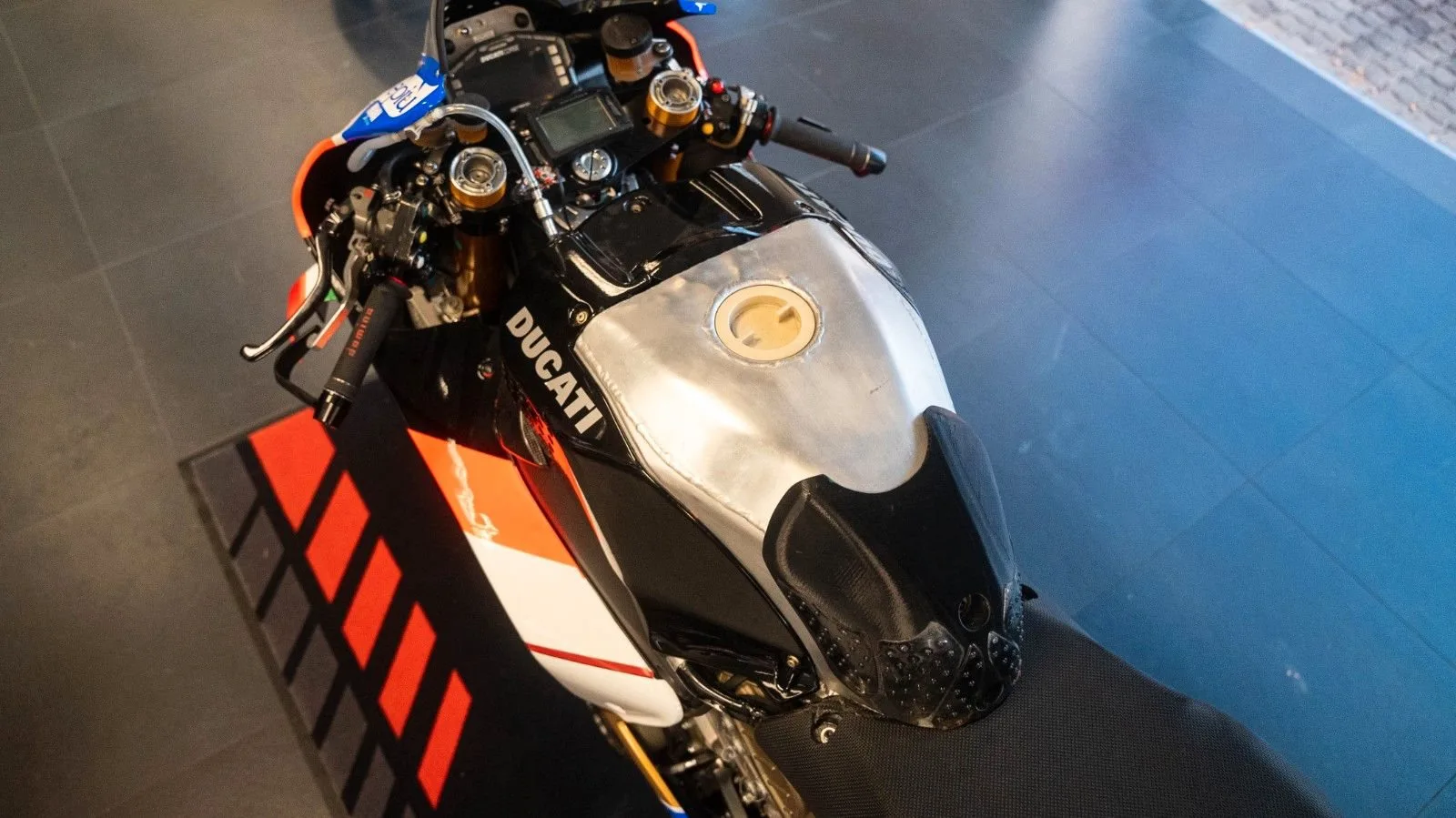 Ducati Panigale V4 R WSBK org World Superbike 2021