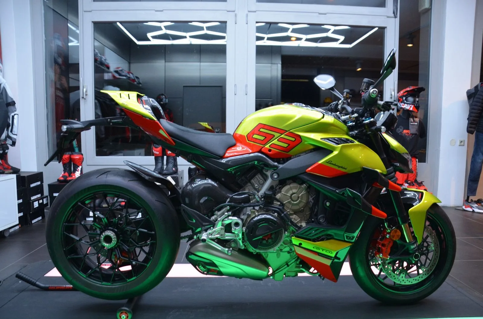 Ducati Streetfighter V4 Lamborghini