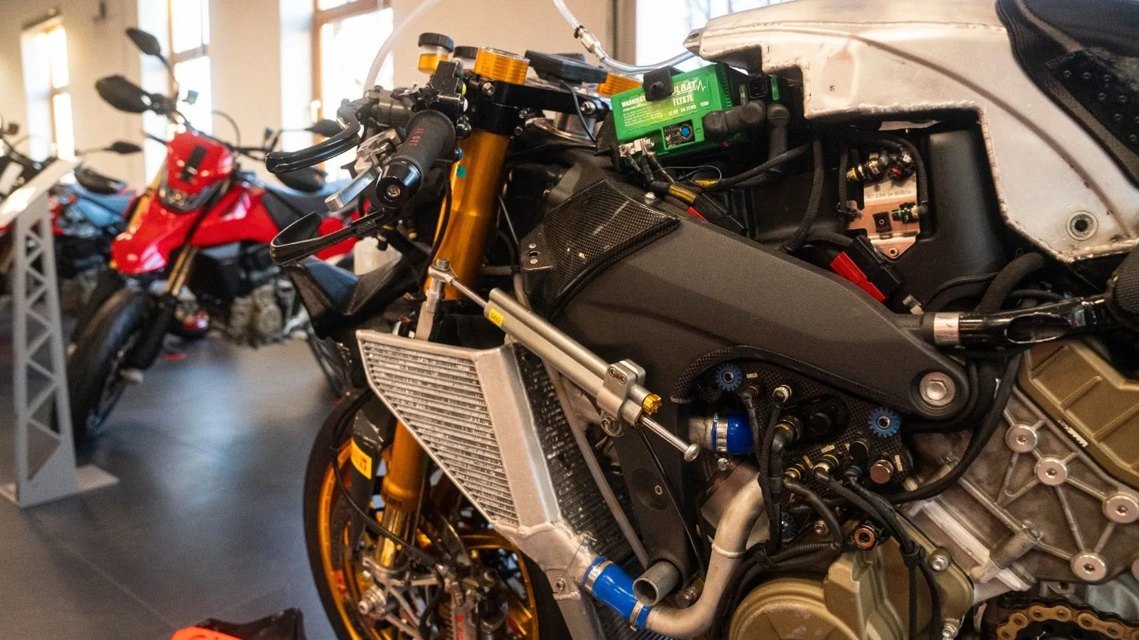 Ducati Panigale V4 R WSBK org World Superbike 2021