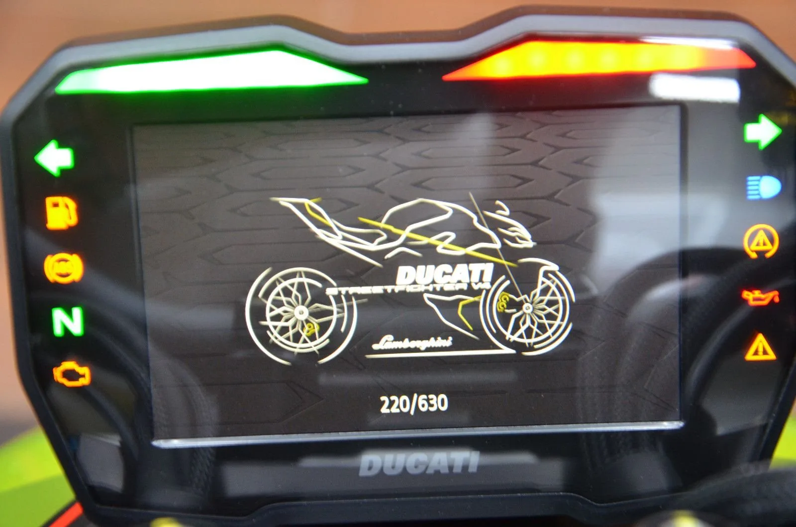 Ducati Streetfighter V4 Lamborghini