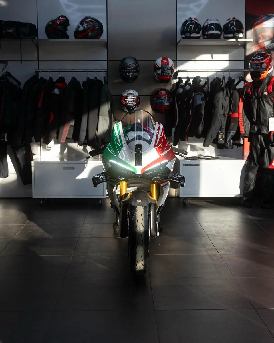 Ducati Panigale V4 Tricolore