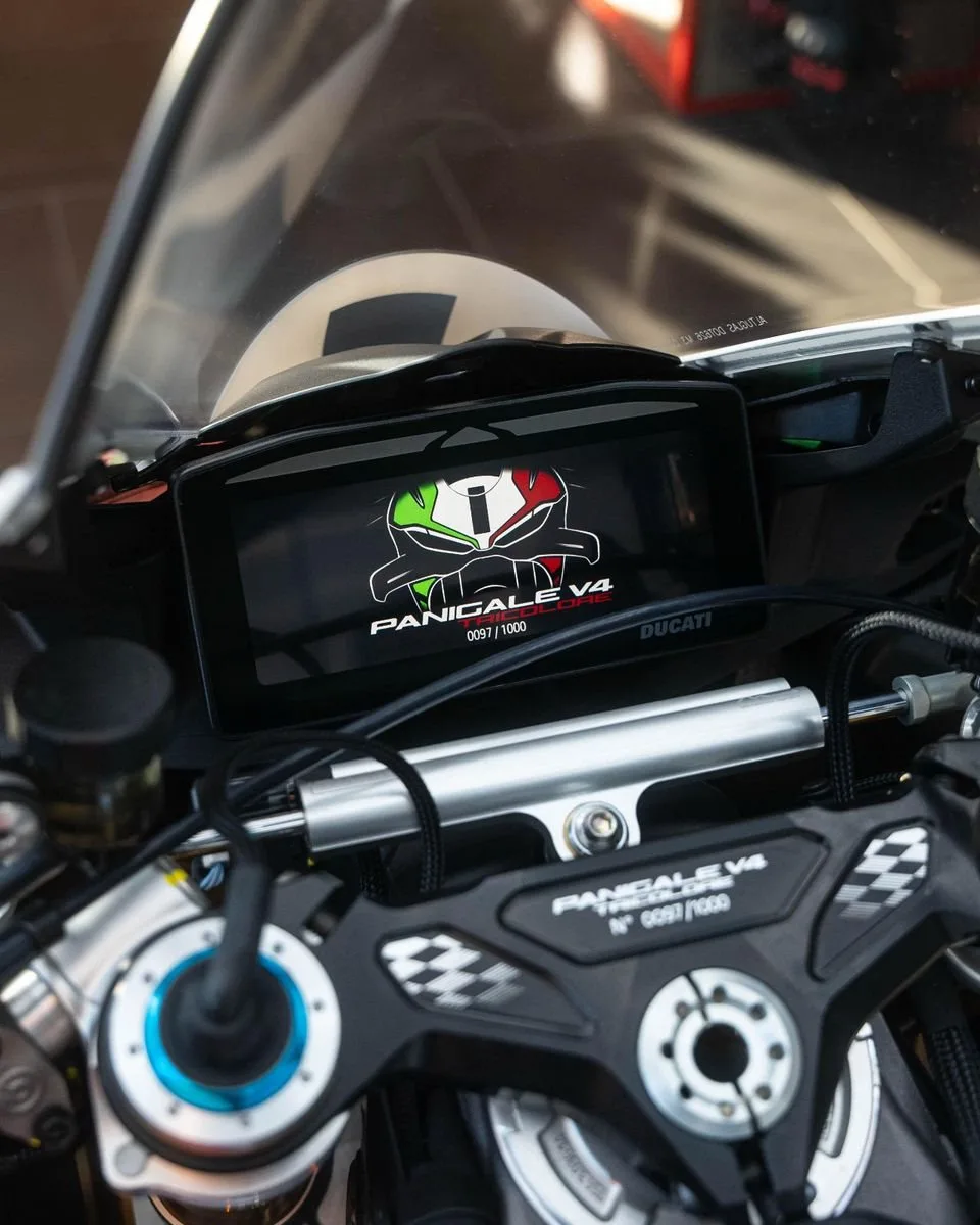 Ducati Panigale V4 Tricolore