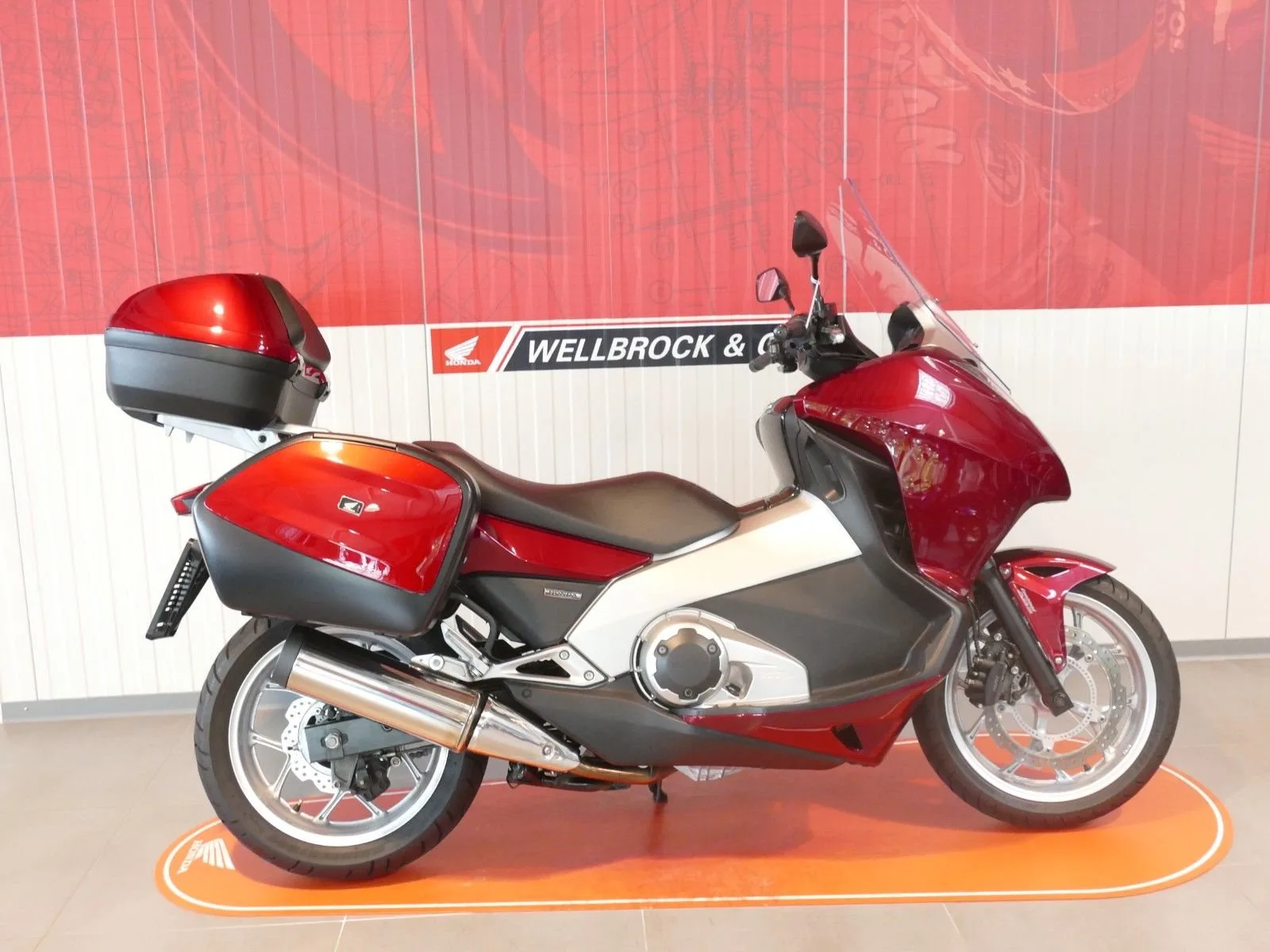 Honda Integra NC700D